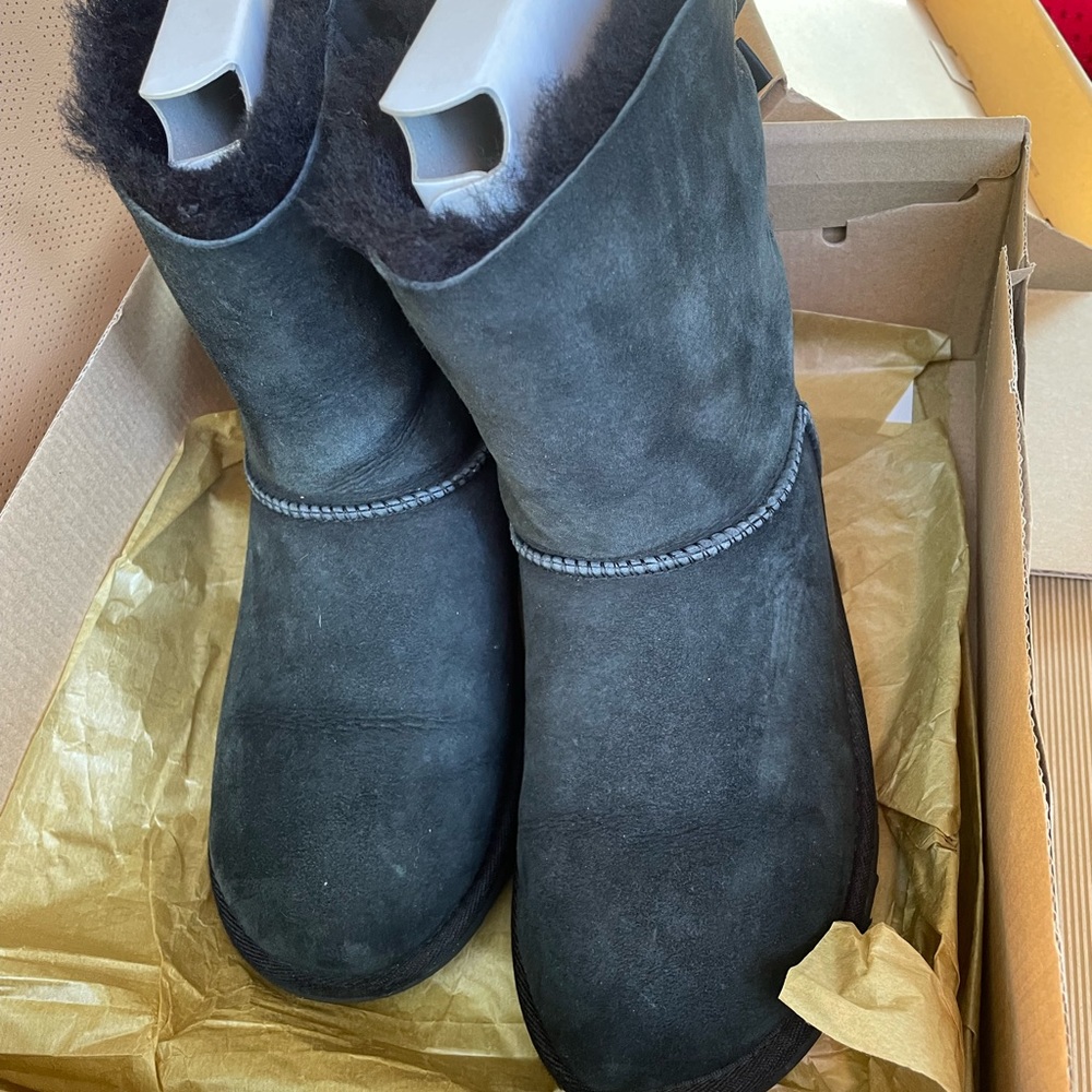 Bailey now uggs